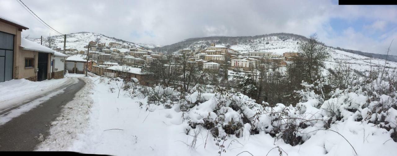 בית הארחה וייוסלאדה דה קמרוס 	Casa Rural El Quemao מראה חיצוני תמונה